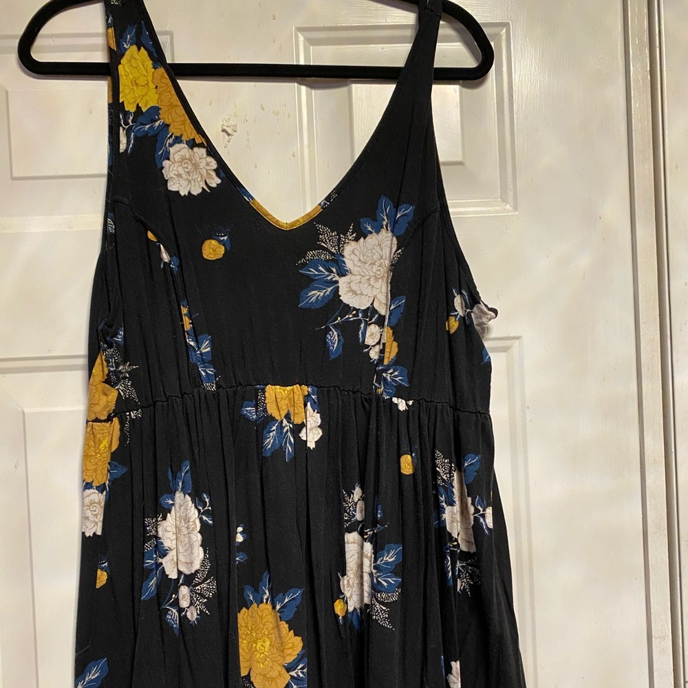 Torrid plus size 2 sleeveless top